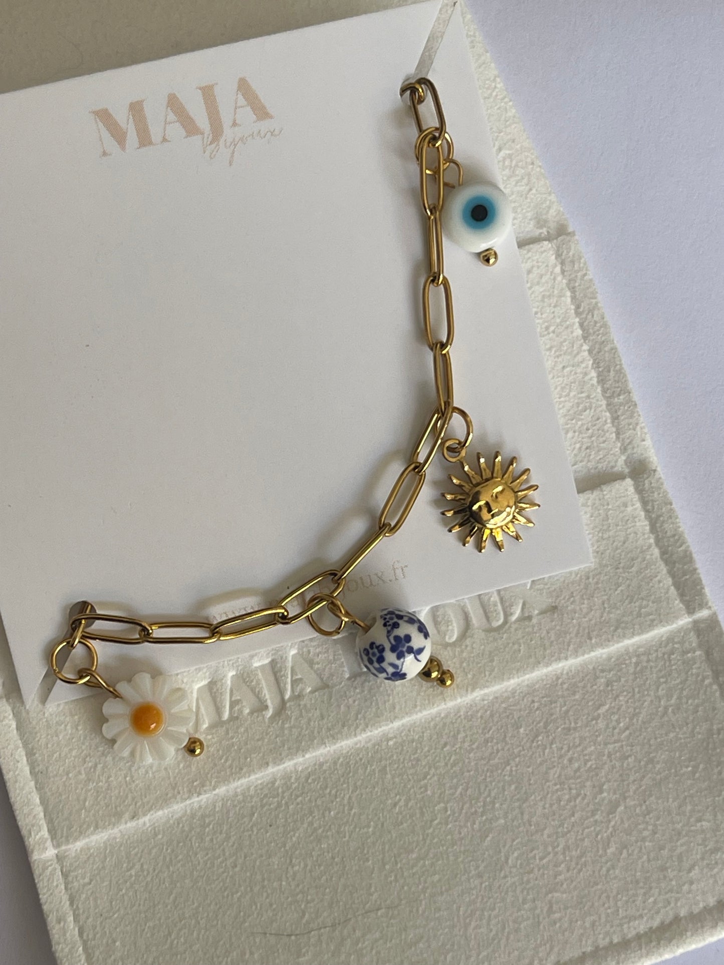 Charm N°8