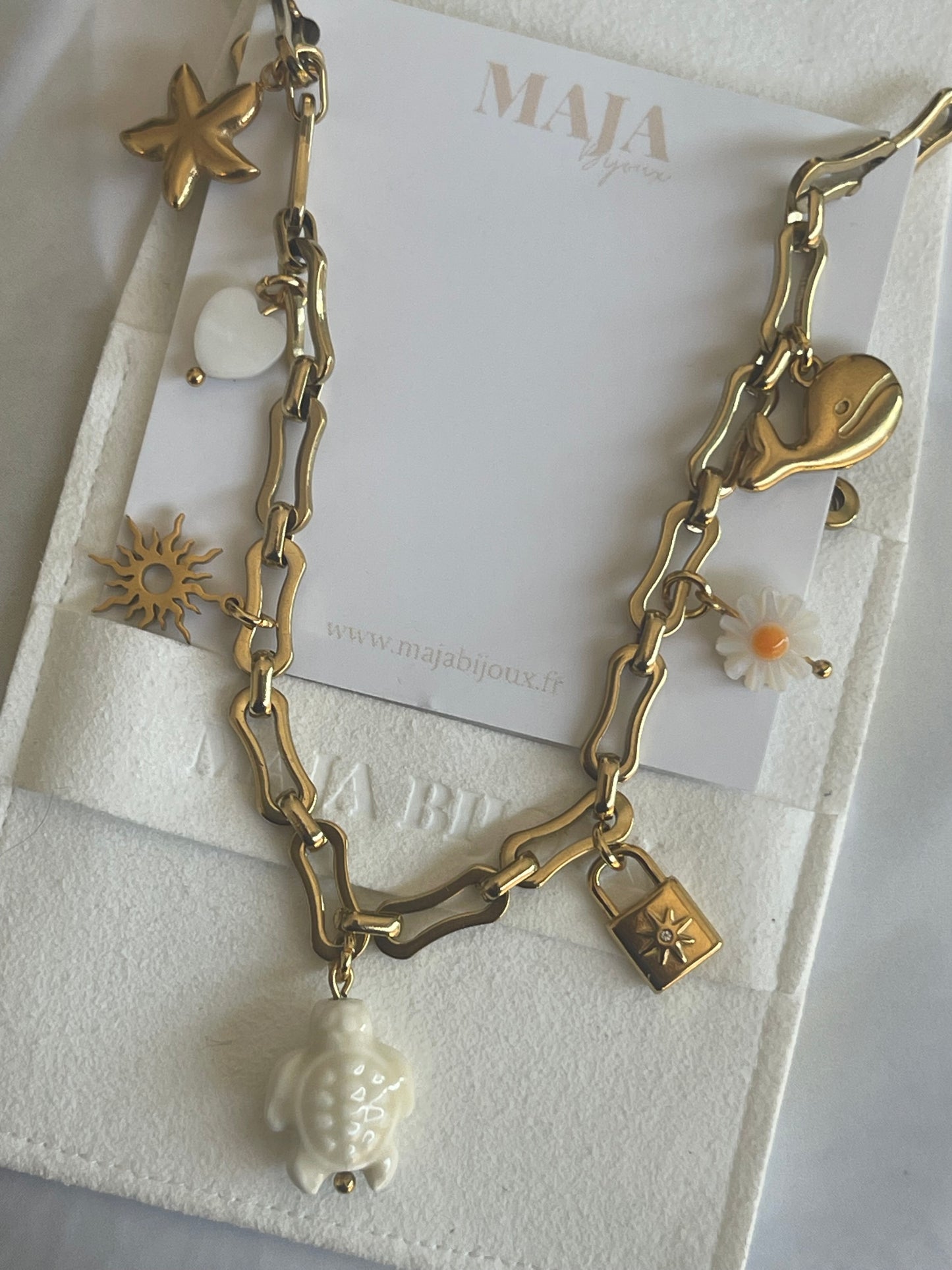 Charm N°8