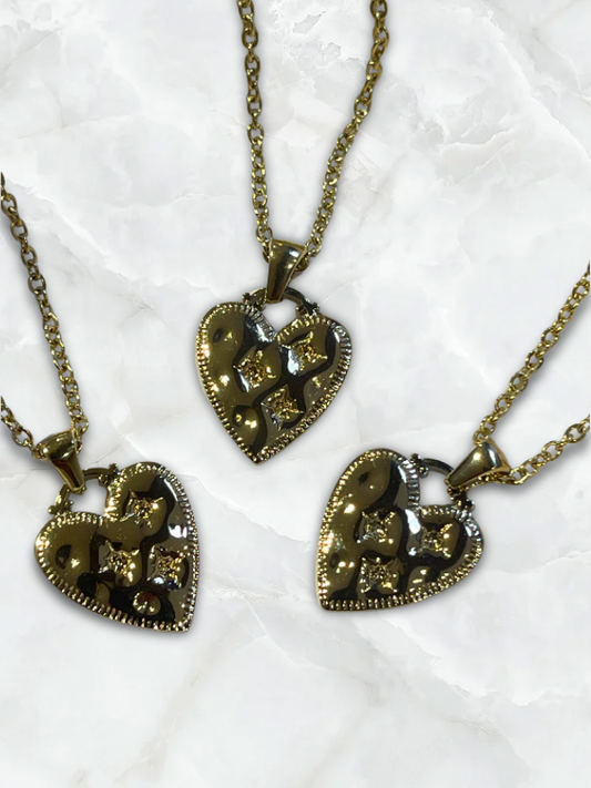 Collier LIVELY